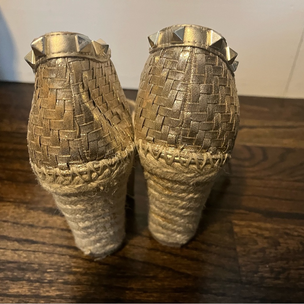 Marc Fisher Espadrille Wedge shoe size 10 - Picture 3 of 4